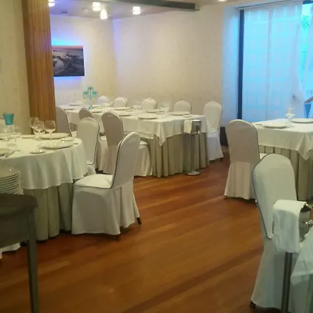 Bella & Ξενοδοχείο Isla Plana