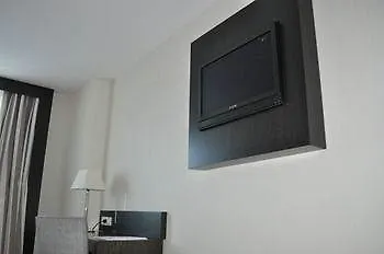 Bella & Ξενοδοχείο