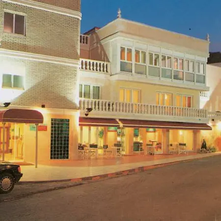 Bella & Hotel