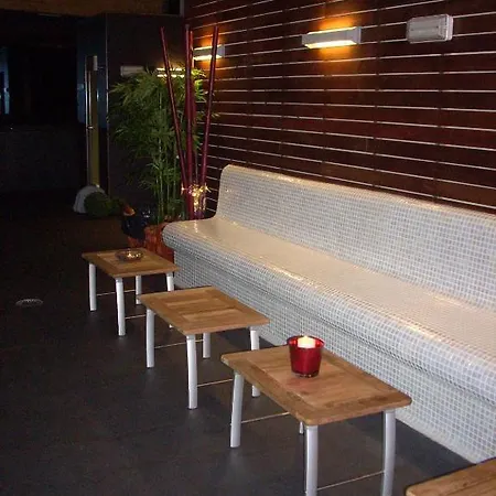 ホテル Bella & Isla Plana