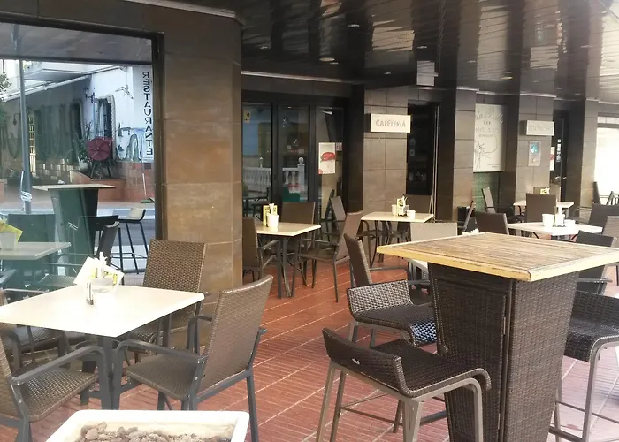 Bella & Отель 3*