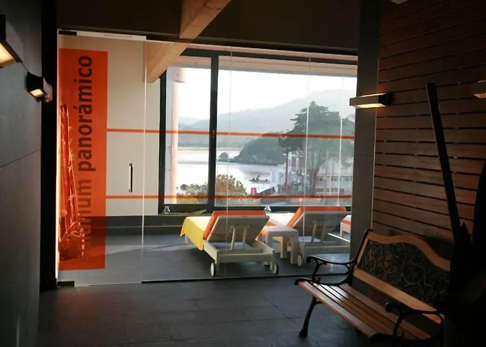 Отель Bella & Исла