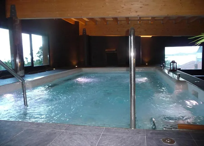 Bella & Отель 3*